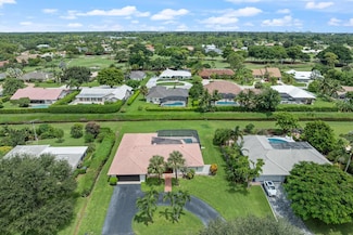 516 Muirfield Dr, Lake Worth, FL 33462