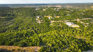417 Sparkling Springs Dr, Boerne, TX 78006