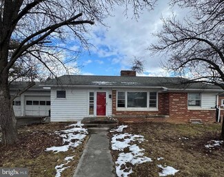 221 Judy St, Petersburg, WV 26847