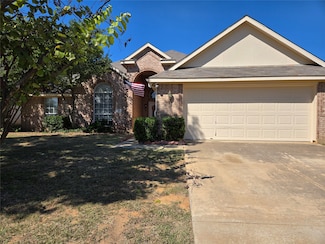 2102 Driskell Ln, Denton, TX 76210