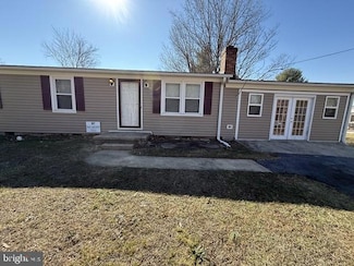 239 Harriston Rd, Grottoes, VA 24441