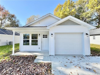 364 Oak St, Austin, IN 47102