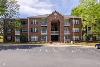 1623 Kenmore Dr, Clayton, NC 27520