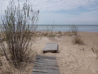 V/L Range St, Mears, MI 49436