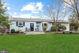 923 Egret Dr, Toms River, NJ 08753
