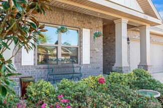3520 Moonstone Dr, Navarre, FL 32566