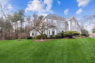 9 Ben Arthurs Way, Dover, MA 02030