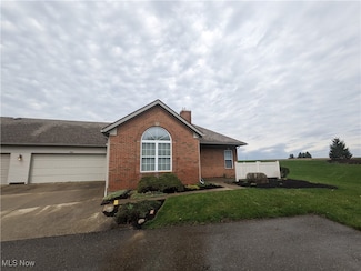 4365 Hunters Chase Ln Unit 4365, Wooster, OH 44691