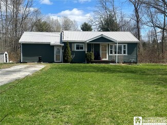 618 Warren Rd, Frewsburg, NY 14738