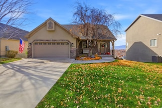 8923 N Cottage Canyon Dr, Cedar Hills, UT 84062