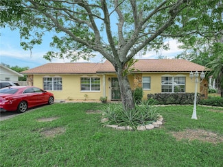 808 Ware Ave NE, Winter Haven, FL 33881