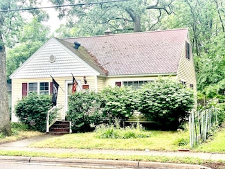3333 5th St, Muskegon, MI 49444