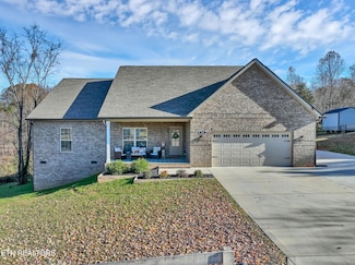 3141 Heather Glenn Dr, Maryville, TN 37801