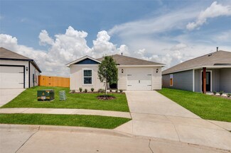 1533 William Wallace St, Crandall, TX 75114
