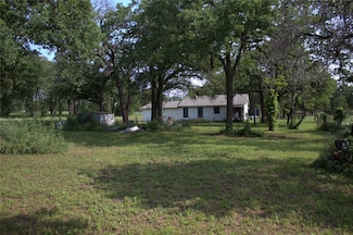 1925 Florence Rd, Roanoke, TX 76262