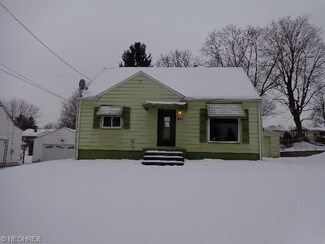 1474 Haynes Ave, Barberton, OH 44203