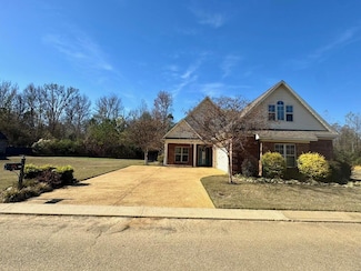 199 Silver Tree Crossing, Tupelo, MS 38801