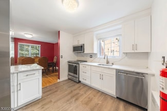 85A Troy Dr Unit 11, Springfield, NJ 07081