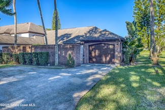 2114 Kings Cross St, Titusville, FL 32796