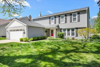 375 Hunter Dr, Carol Stream, IL 60188