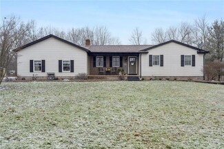 6060 S Raccoon Rd, Canfield, OH 44406
