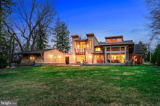 344 Ardmore Ave, Ardmore, PA 19003