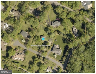 7800 Karen Forest Dr, McLean, VA 22102