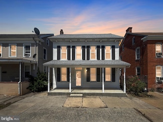 636 Broadway, Hanover, PA 17331