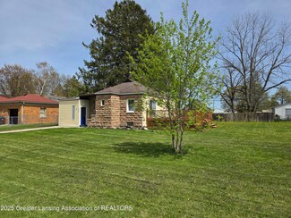 313 Haze St, Lansing, MI 48917