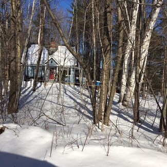 123 W Loop Rd, Elmore, VT 05661