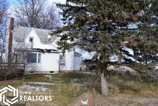 15435 150th St, Bristow, IA 50611
