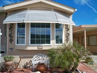 923 Hickory Ave, San Jacinto, CA 92583