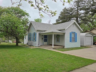 211 Curtis St, Pratt, KS 67124