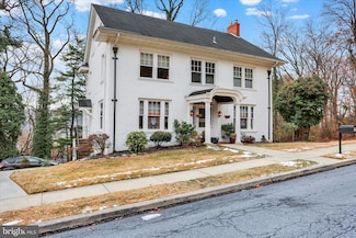 1810 Holly Rd, Reading, PA 19602