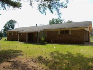 160 Moody Rd, Forest, MS 39074