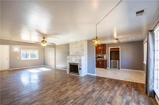 3 Glen Arbor Rd, Kansas City, MO 64114