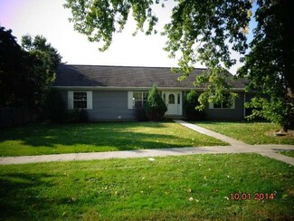 110 W Maple Ave, Cortland, IL 60112