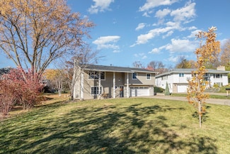 3244 Ensign Ct N, New Hope, MN 55427