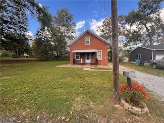 1453 Woodbirch Ave, Akron, OH 44314