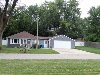 23827 Wilshire Blvd, Elkhart, IN 46516