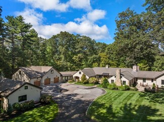 24 Claypit Hill Rd, Wayland, MA 01778