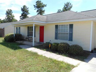 380 Sand Pine Cir, Midway, FL 32343