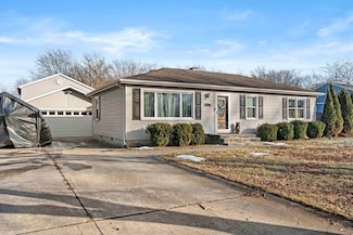 7639 Montana St, Merrillville, IN 46410