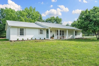 3335 N Wagner Rd, Fayetteville, AR 72704