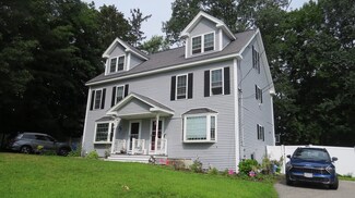 13 Hanover St, Haverhill, MA 01832