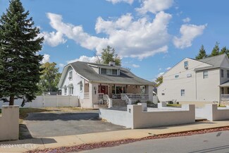 276 Main St, Keyport, NJ 07735