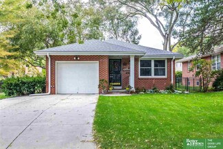 5620 Charles St, Omaha, NE 68132