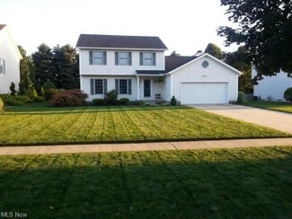 1270 Shady Lakes Dr, Kent, OH 44240
