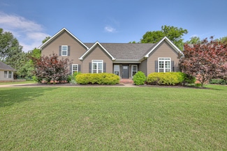 2527 English Hill Dr, Murfreesboro, TN 37130