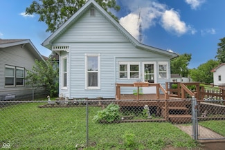 1103 8th St, Columbus, IN 47201